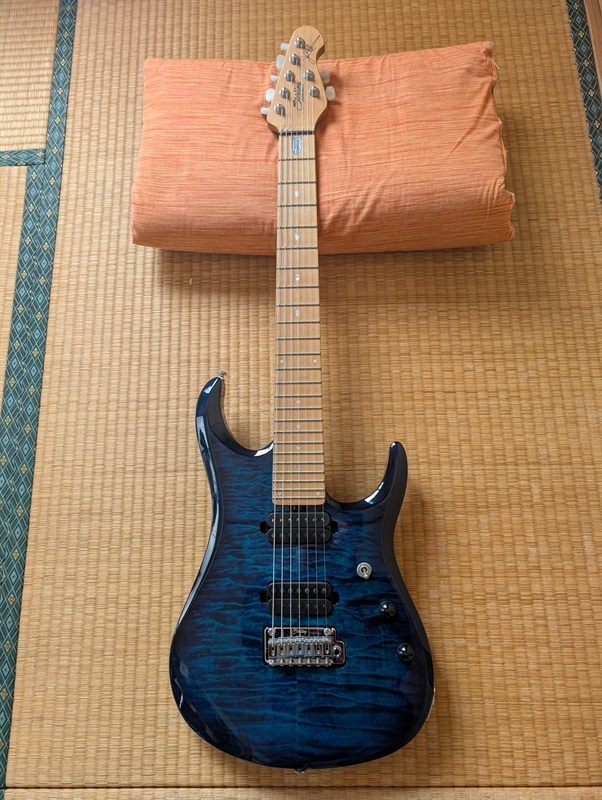 Sterling by MUSICMAN JP157FM NBLの画像